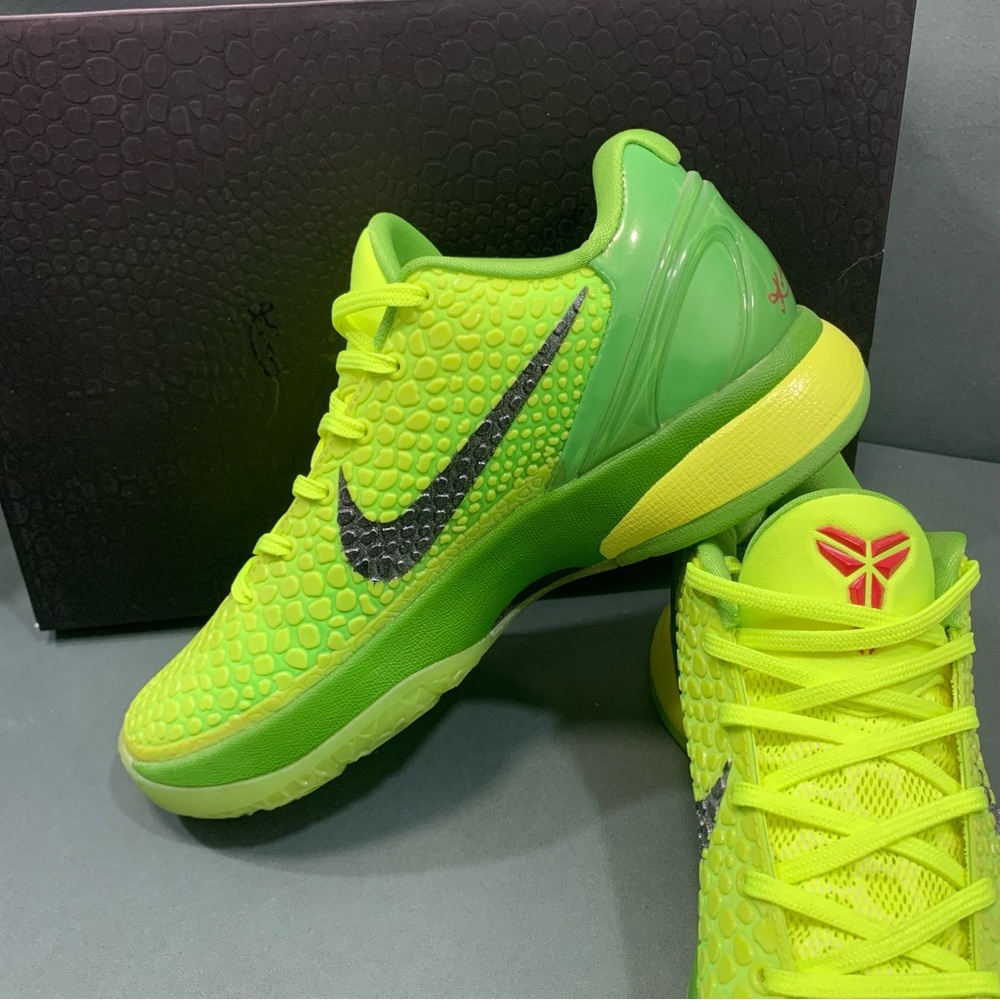 Nike Kobe 6 Grinches Protro Green - image 3